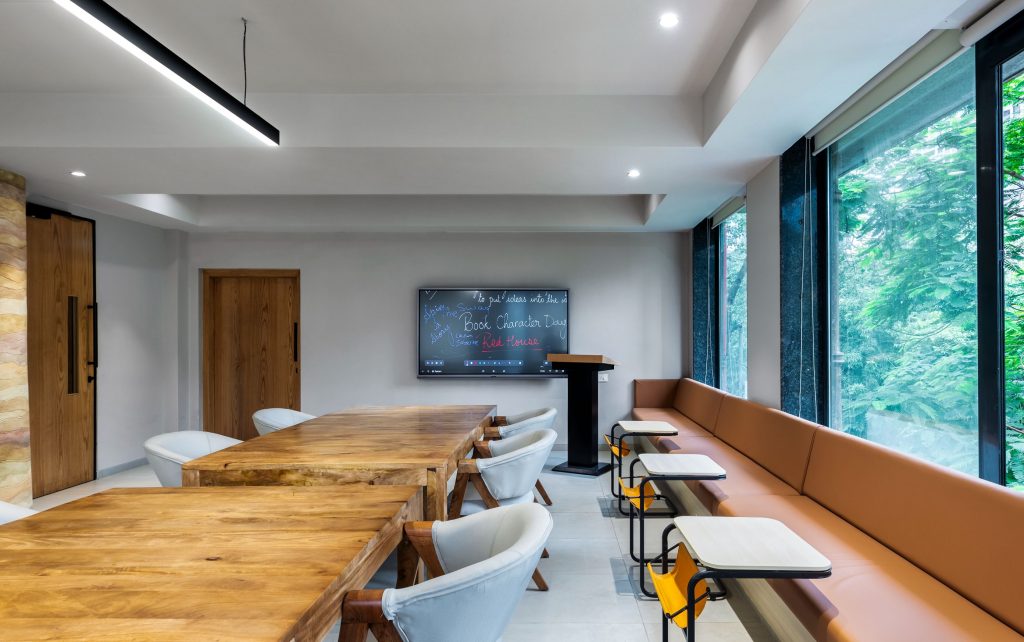 Interior Design Education That Opens Doors: Why Miami Is The Classroom, And The World Is Your Studio